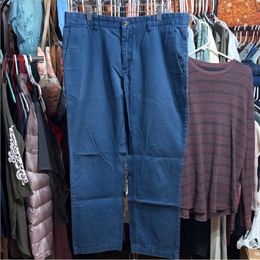 Slate & Stone Men's Blue Chinos